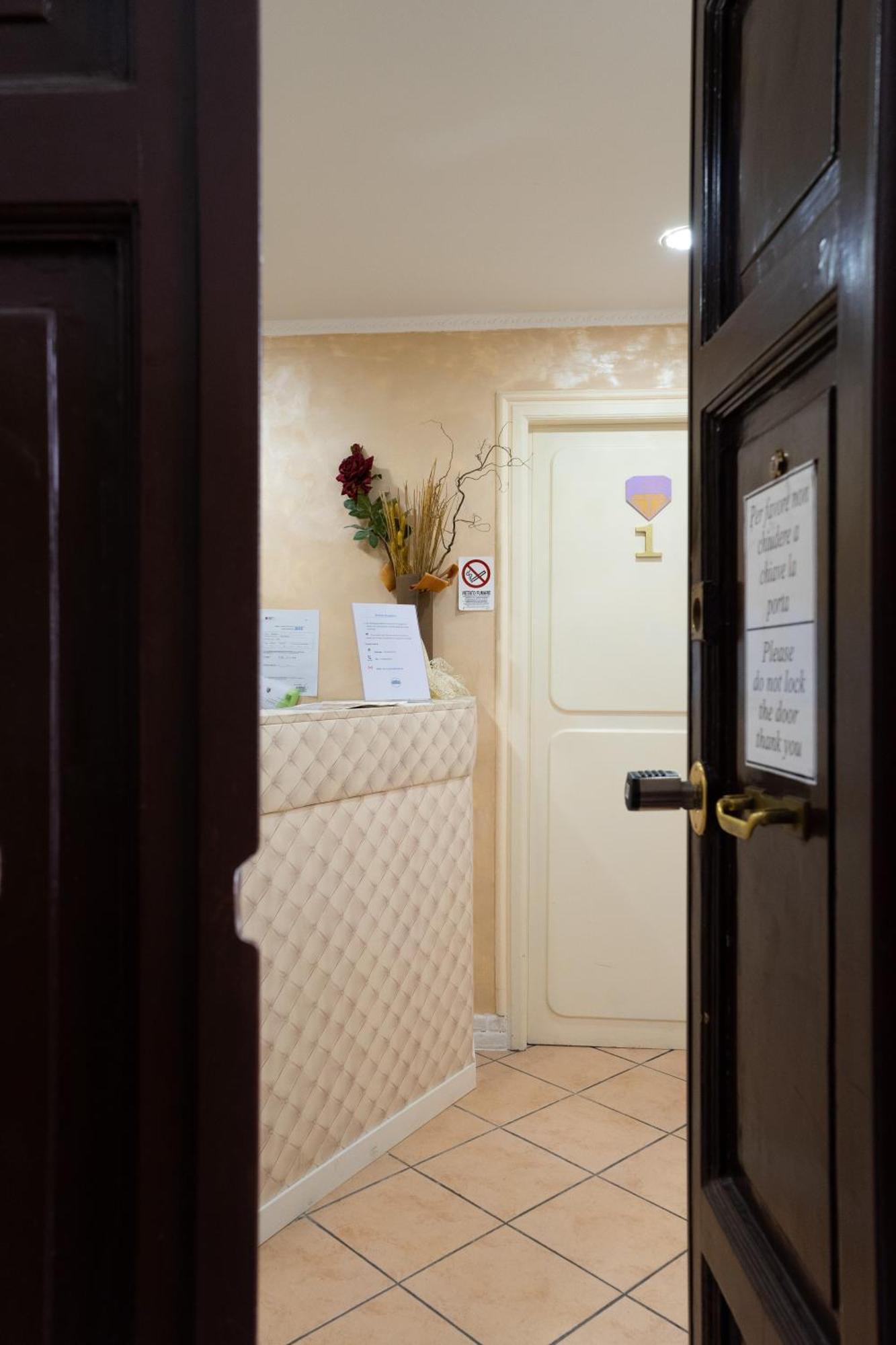 Bed and Breakfast Domus Premuda à Rome Extérieur photo